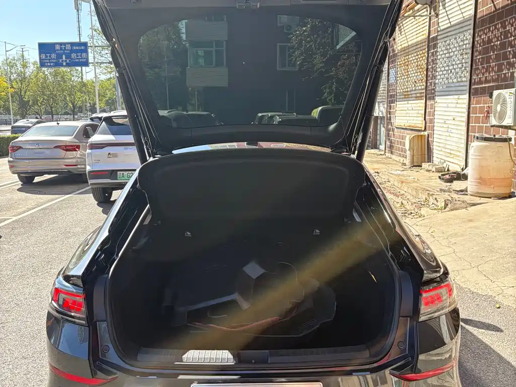 Volkswagen Lamando — миниатюра 12