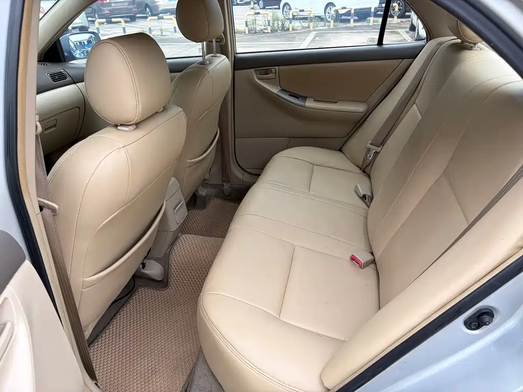 Toyota Corolla — миниатюра 5