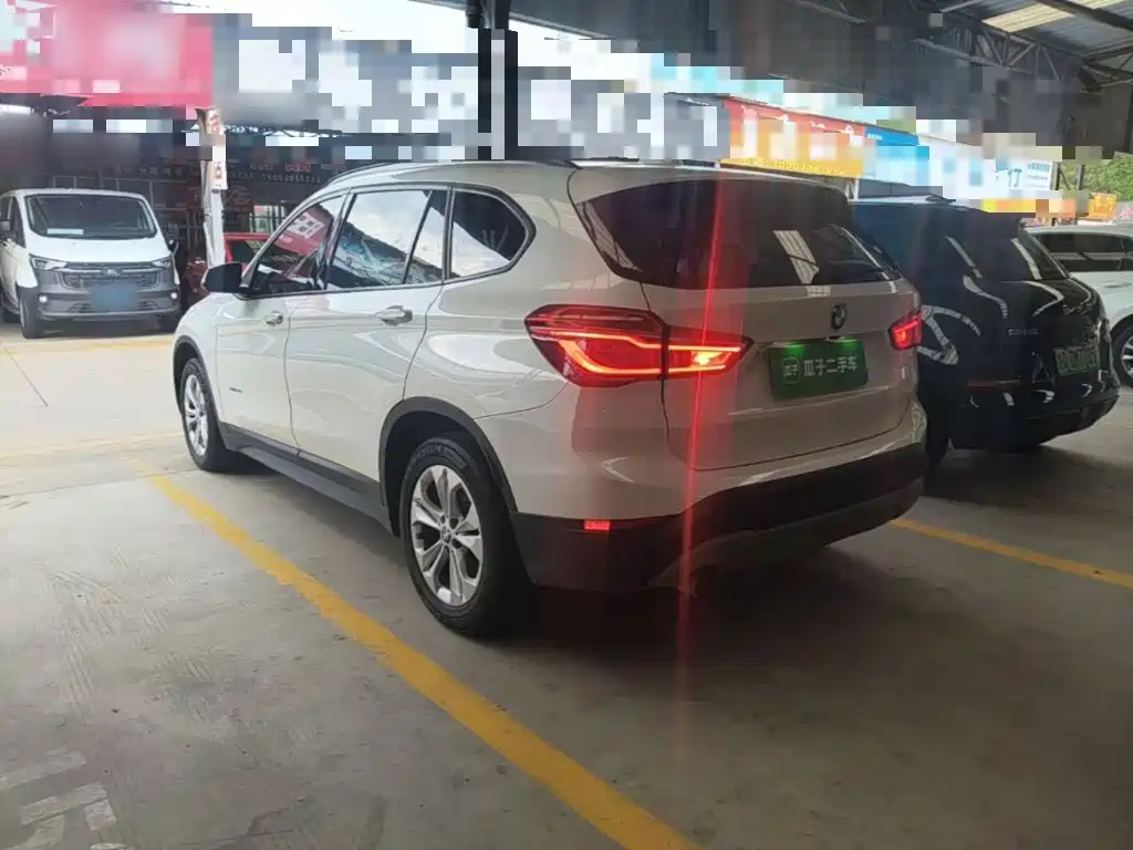 BMW X1 — миниатюра 5
