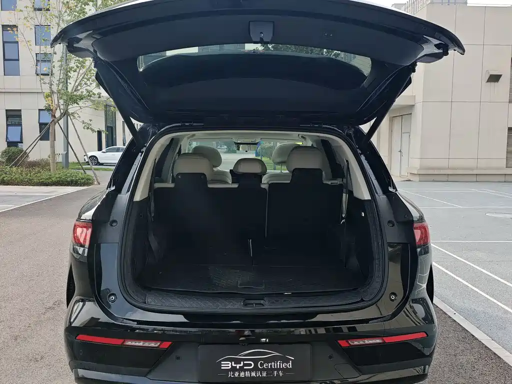 BYD Tang L — миниатюра 11