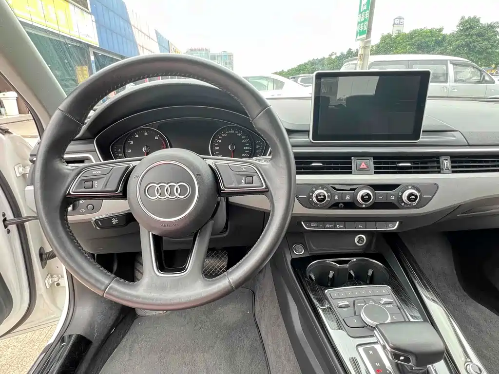 Audi A4L — миниатюра 8