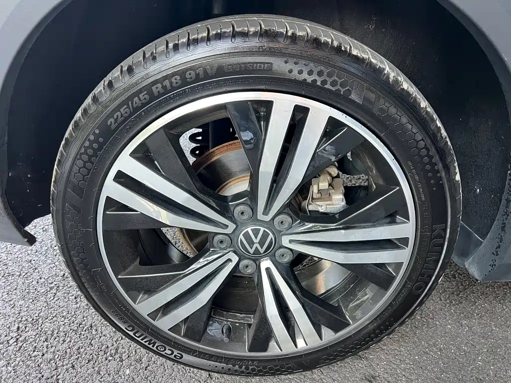 Volkswagen Touran — миниатюра 8