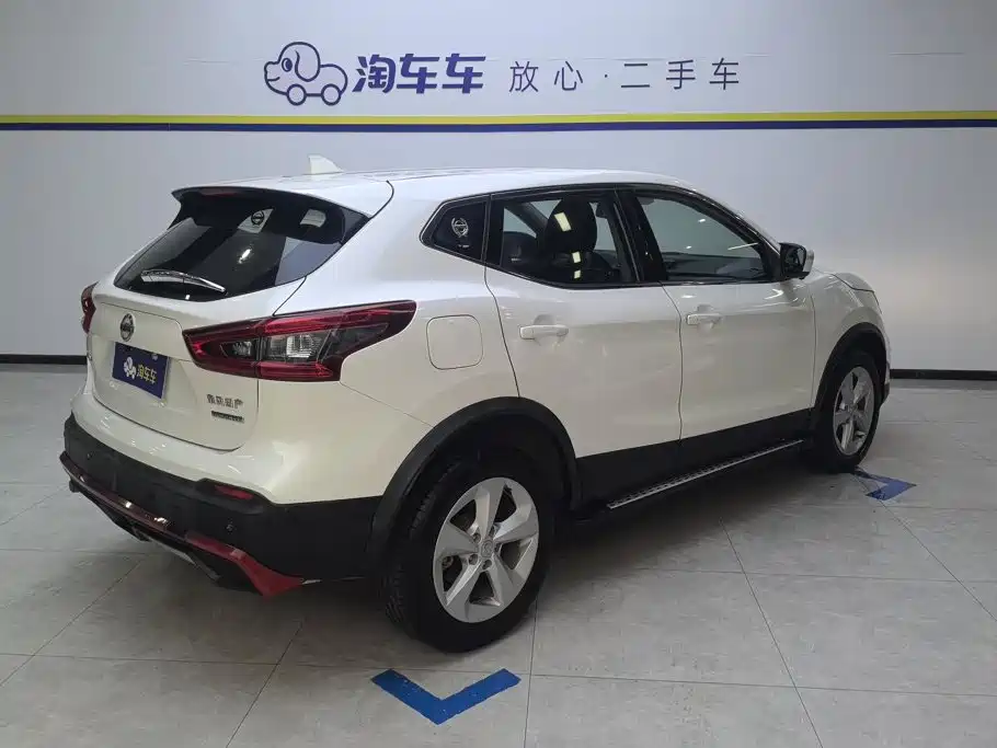 Nissan Qashqai — миниатюра 3