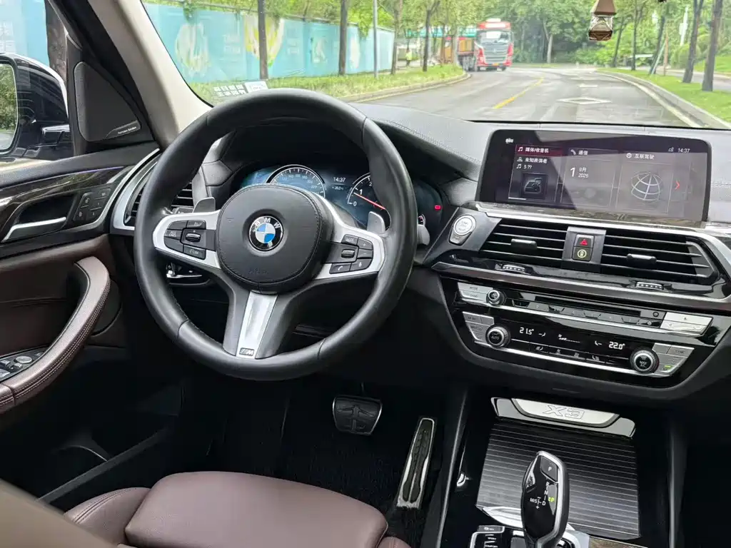BMW X3 — миниатюра 7