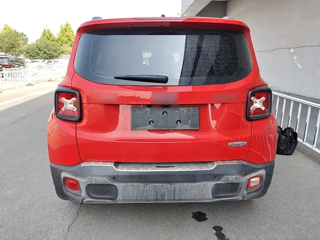 Jeep Renegade — миниатюра 6