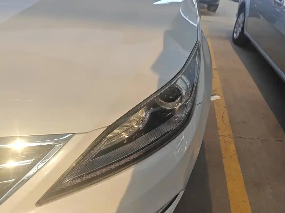 Changan Eado — миниатюра 5