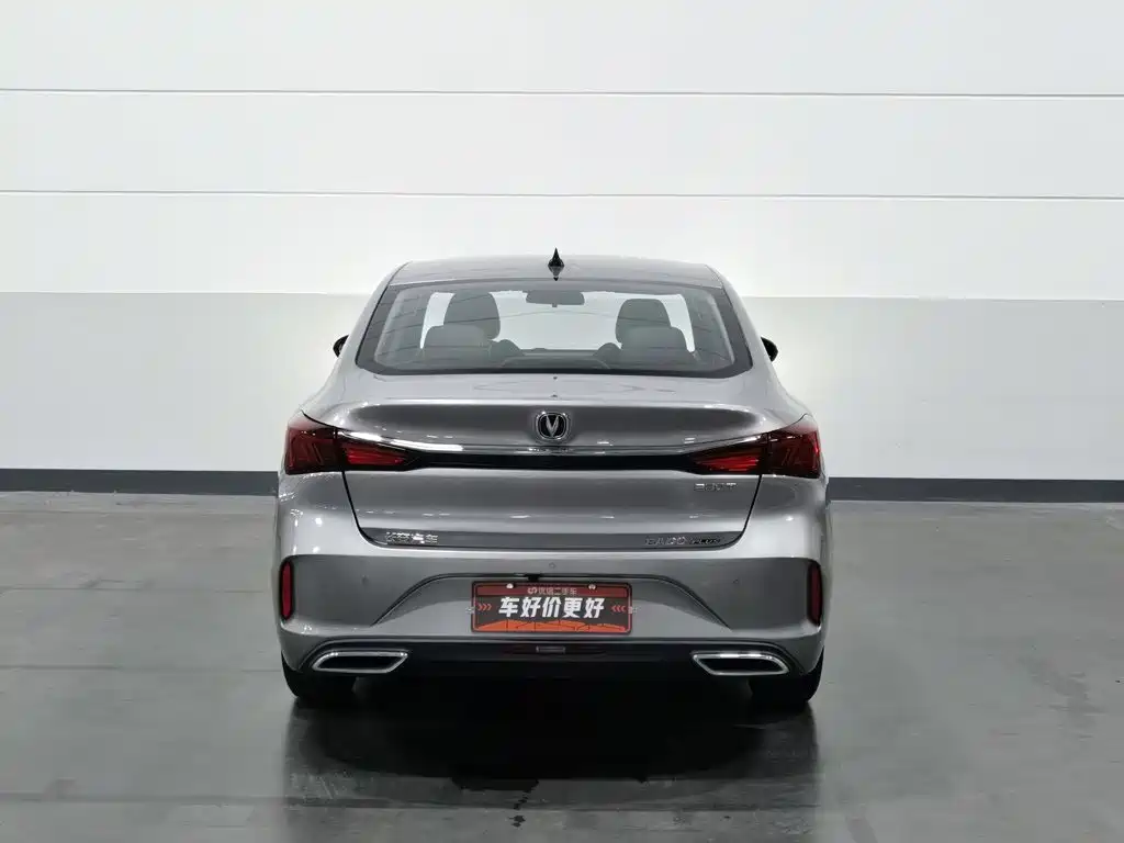 Changan Eado — миниатюра 4