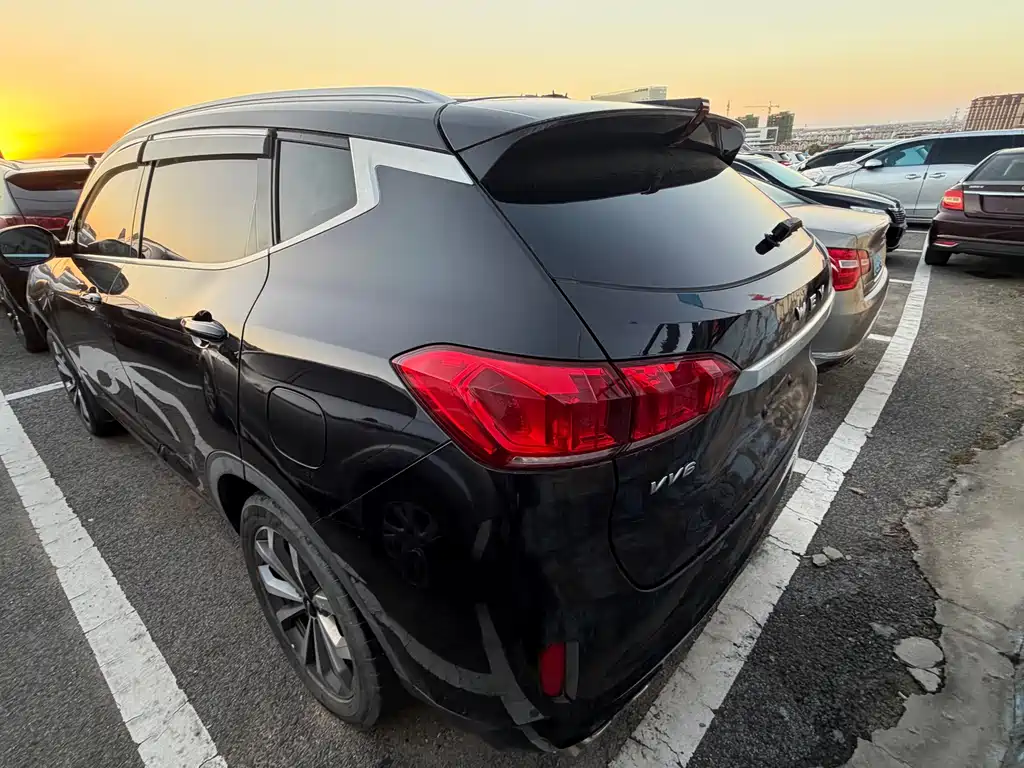Wey Wey VV6 — миниатюра 3