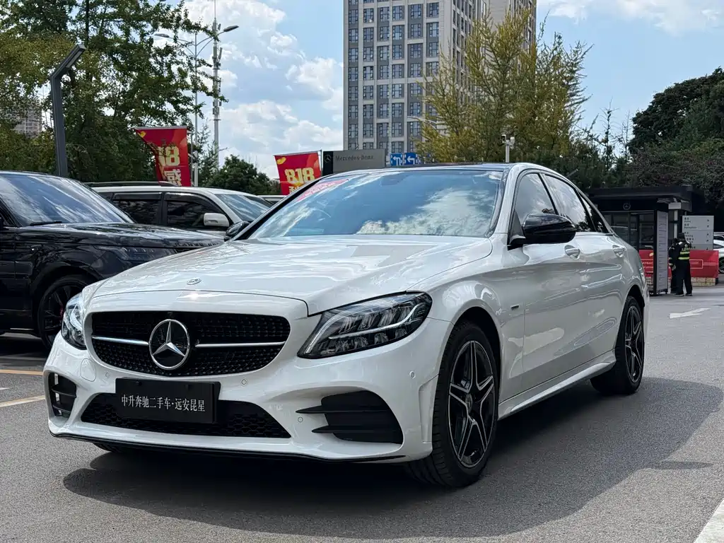 Mercedes-Benz C-Class — миниатюра 9