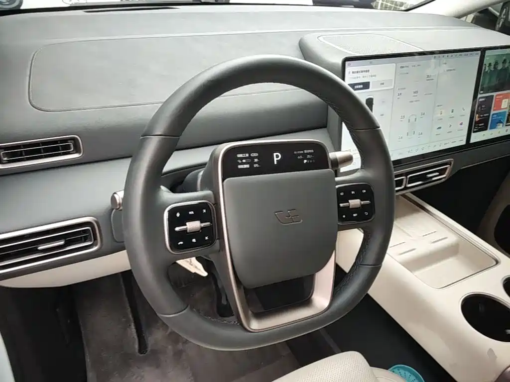 Li Auto Li MEGA — миниатюра 11
