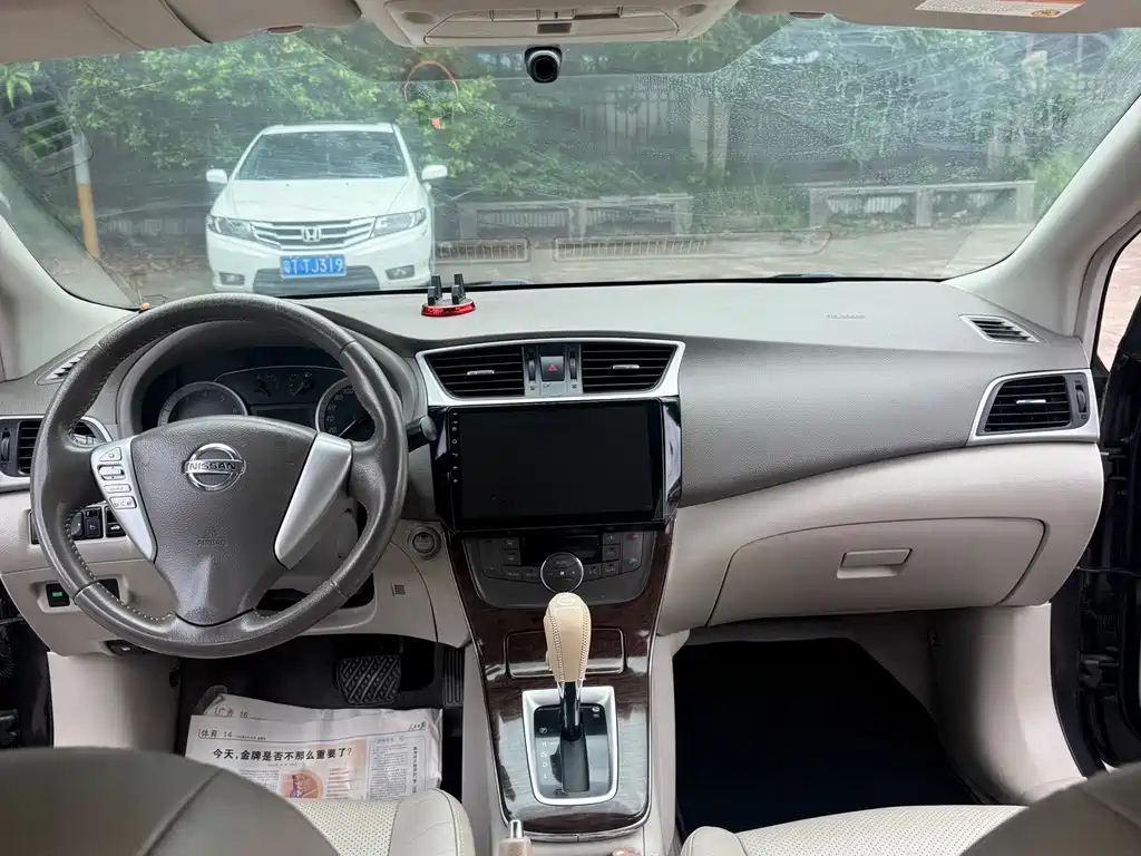 Nissan Sylphy — миниатюра 8