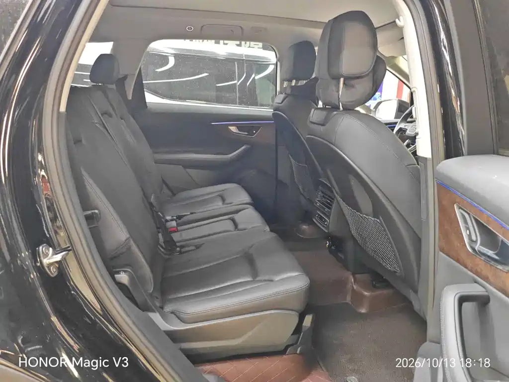 Audi Q7 — миниатюра 17