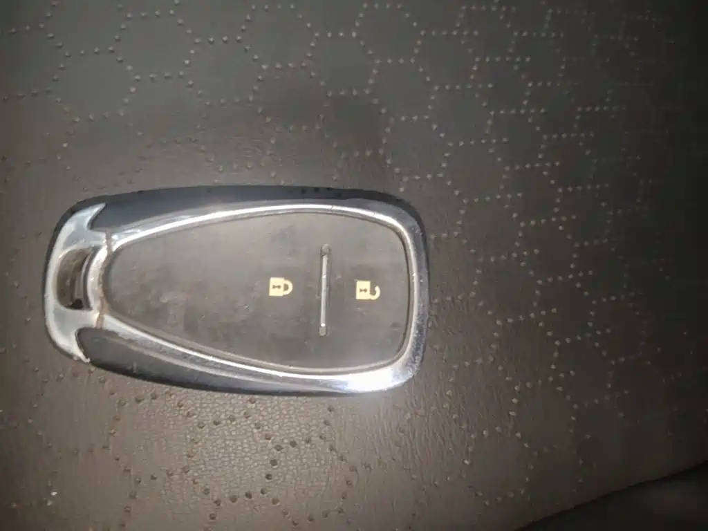 Chevrolet Volando — миниатюра 9