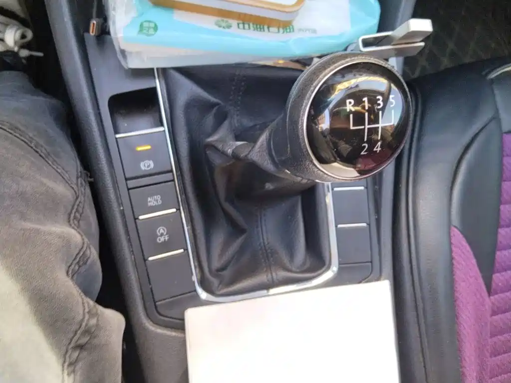 Volkswagen Bora — миниатюра 15