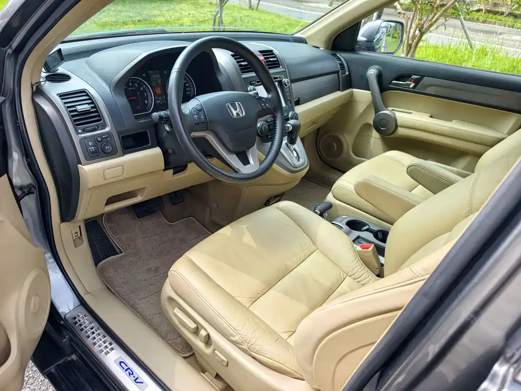 Honda CR-V — миниатюра 8