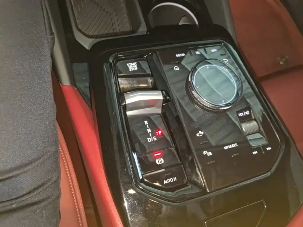BMW 5 Series — миниатюра 14
