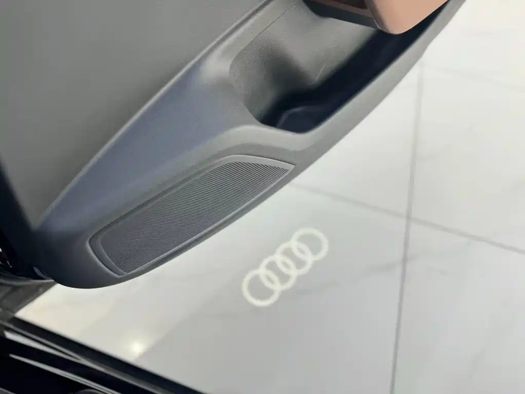 Audi A7L — миниатюра 14
