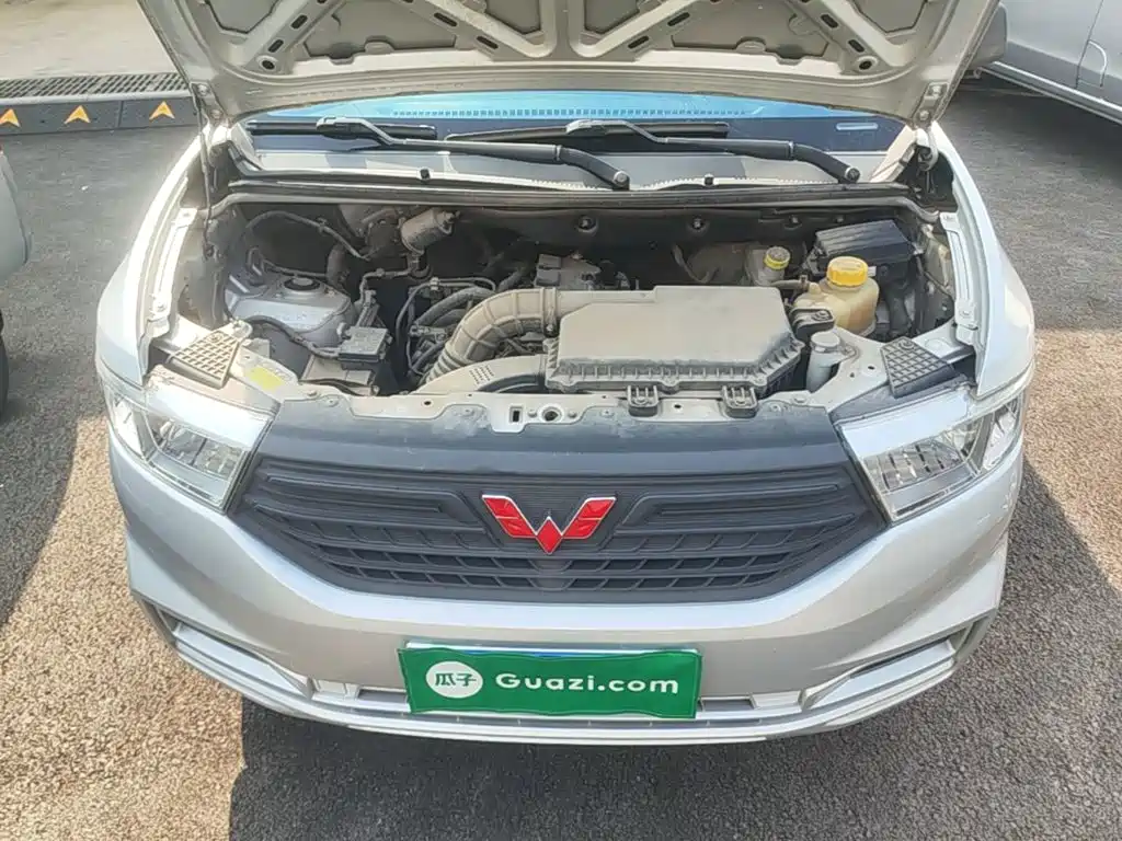 Wuling Hongguang V — миниатюра 20