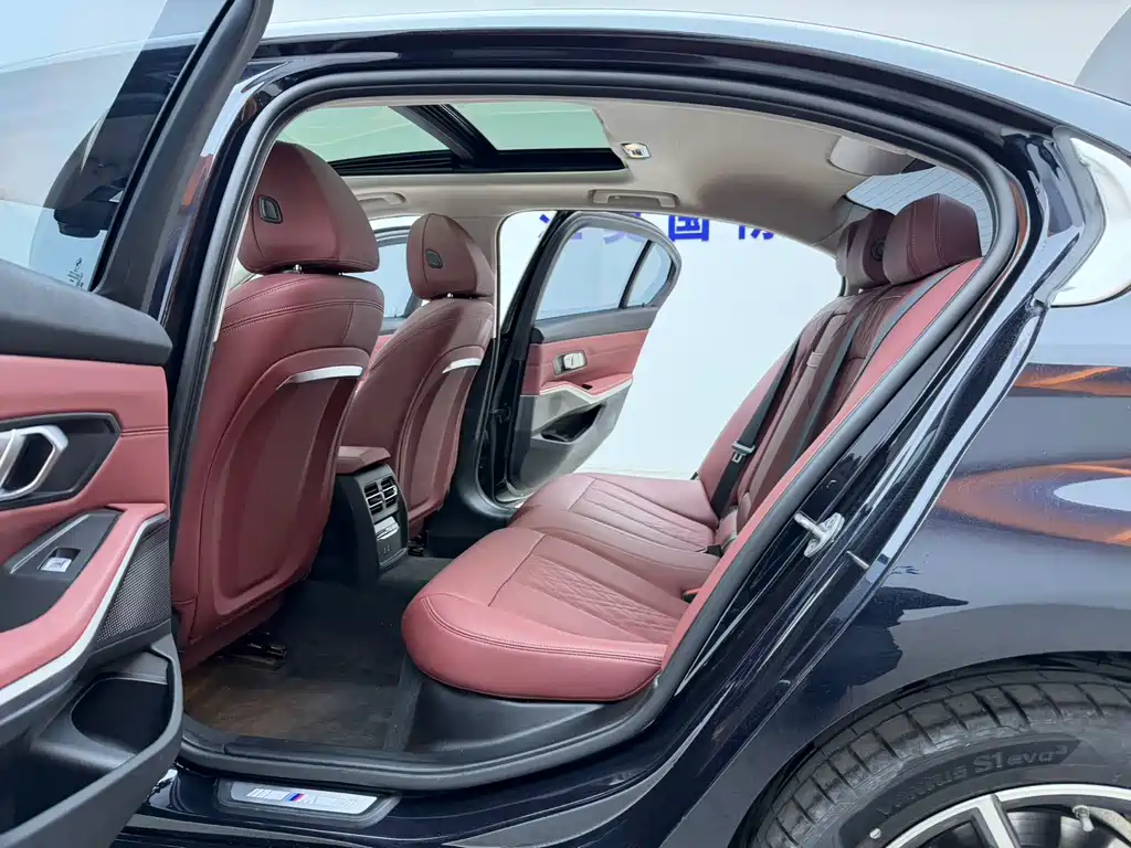 BMW 3 Series — миниатюра 13