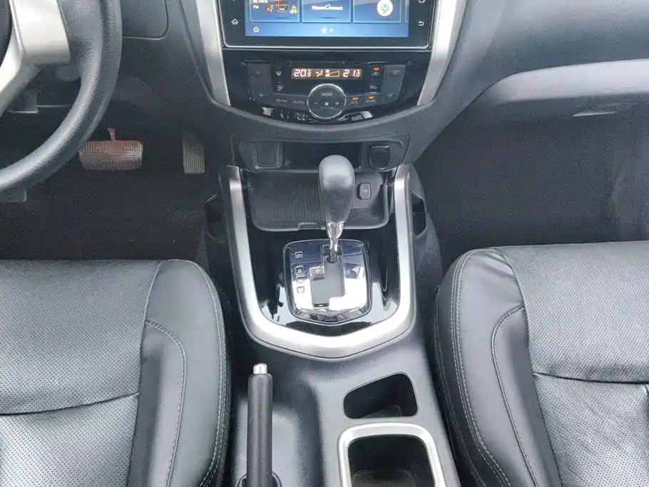 Nissan Terra — миниатюра 16