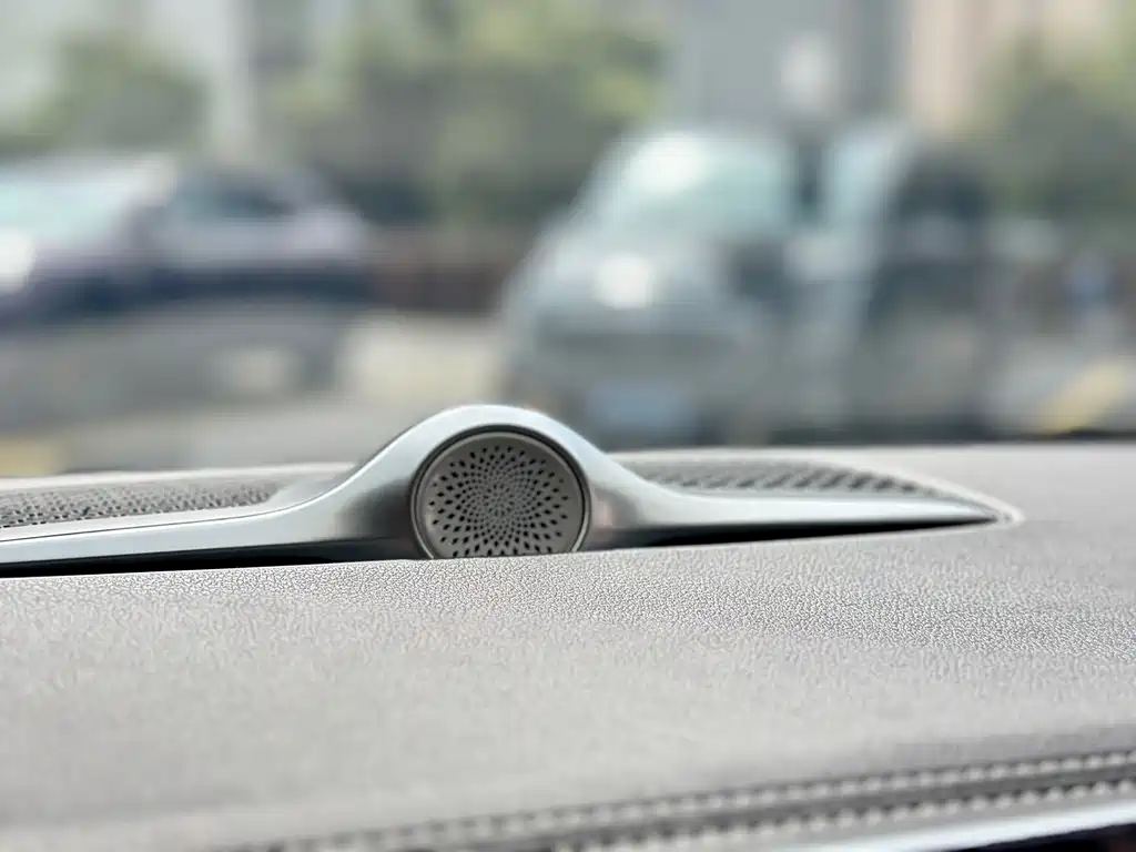 Geely Jia Ji — миниатюра 26