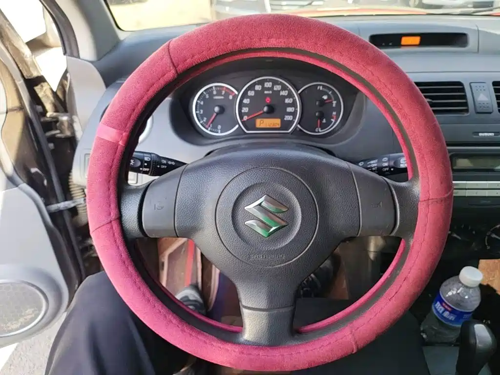 Suzuki Swift — миниатюра 11