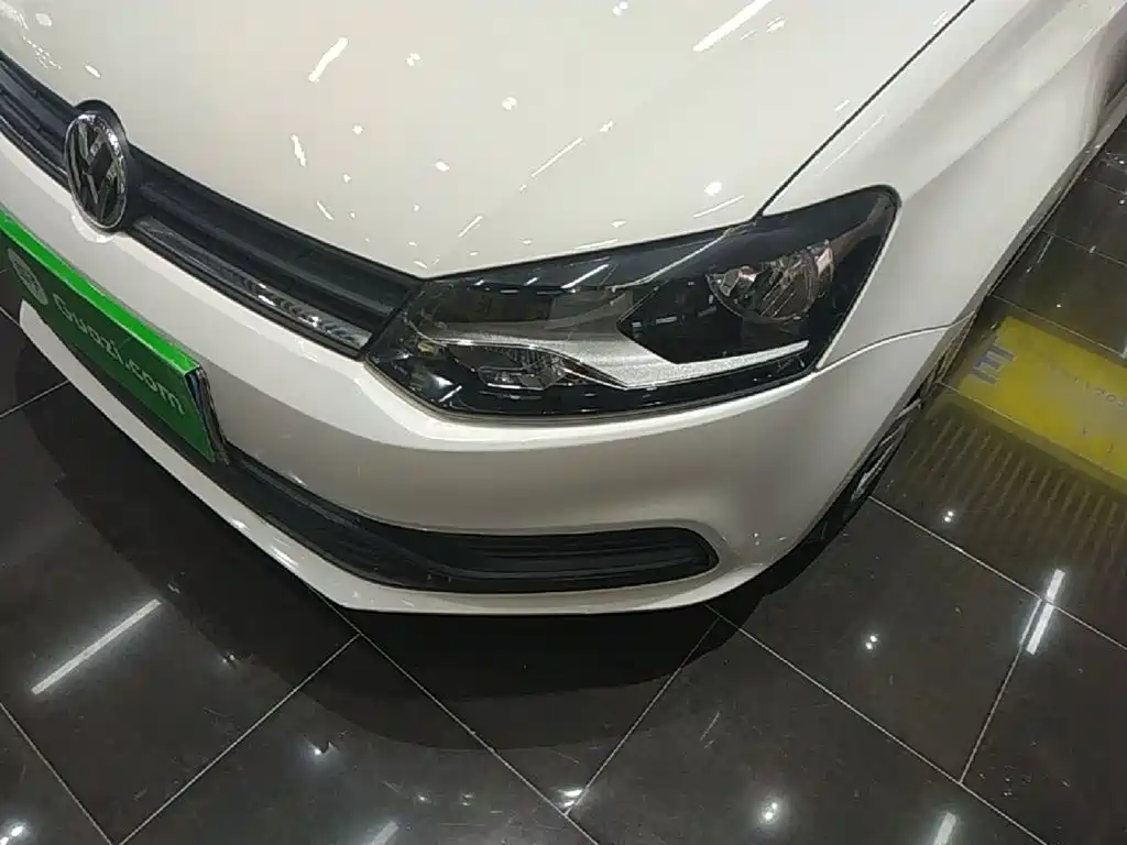 Volkswagen Polo — миниатюра 24