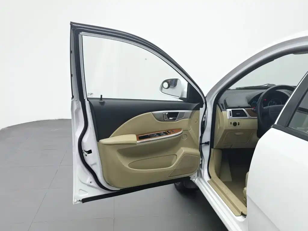 Buick Excelle — миниатюра 8