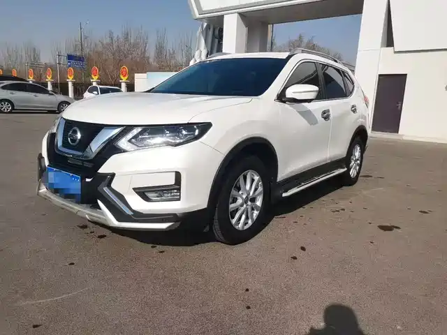 NISSAN QIJUN