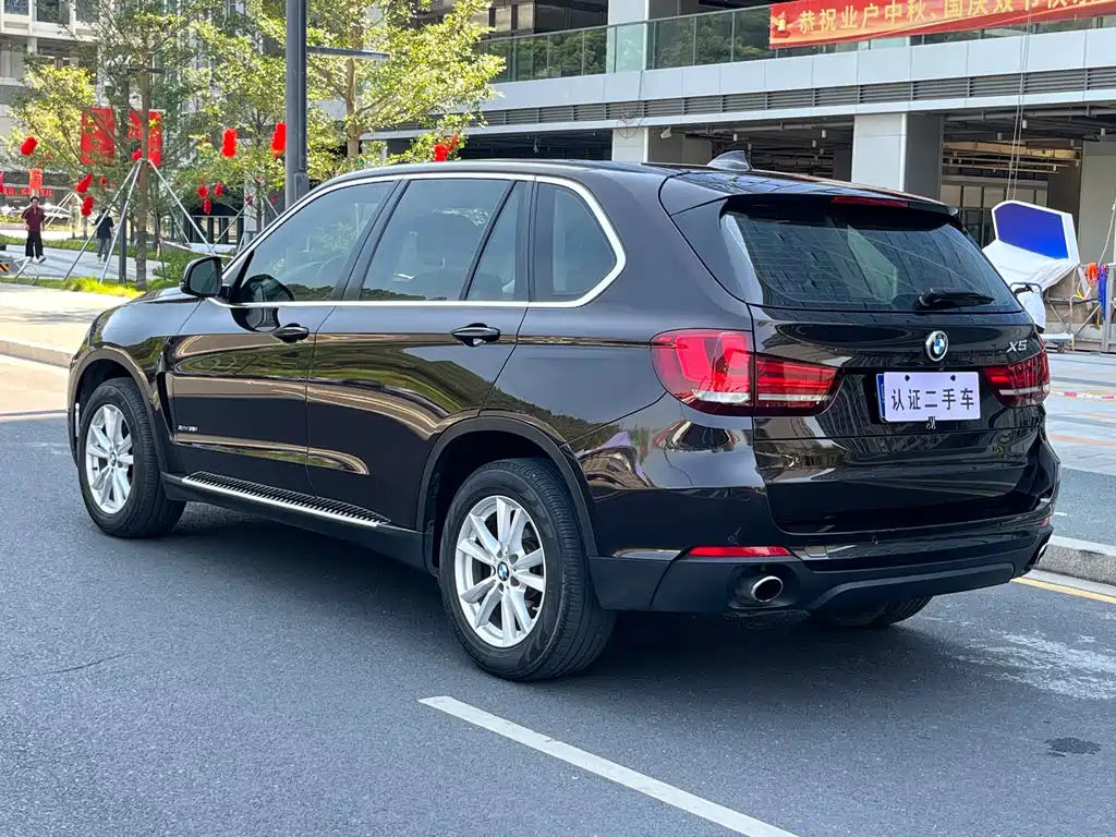 BMW X5 (Import) — миниатюра 7