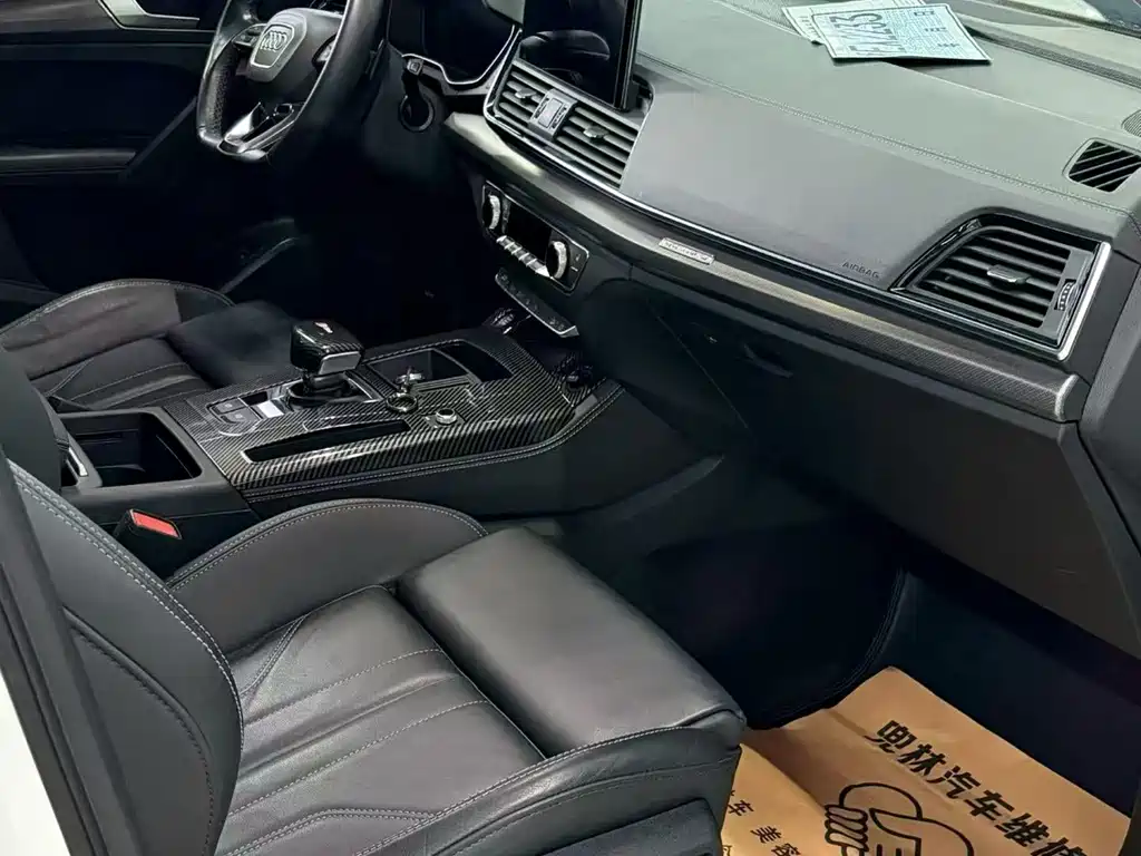 Audi Q5L — миниатюра 9
