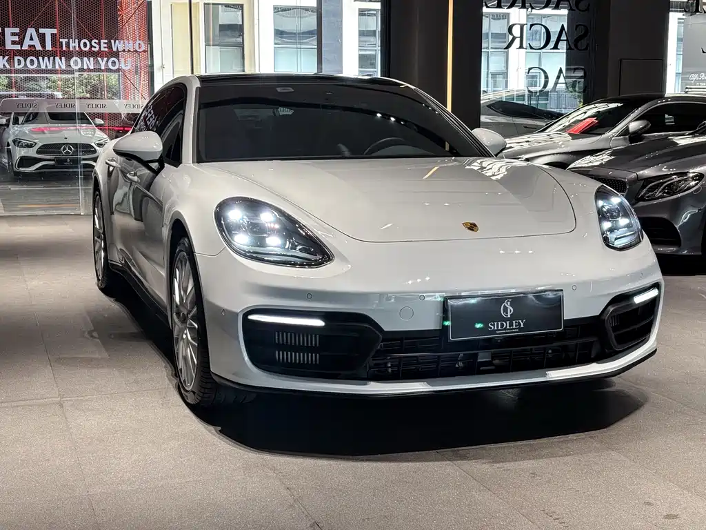 Porsche Panamera — миниатюра 2