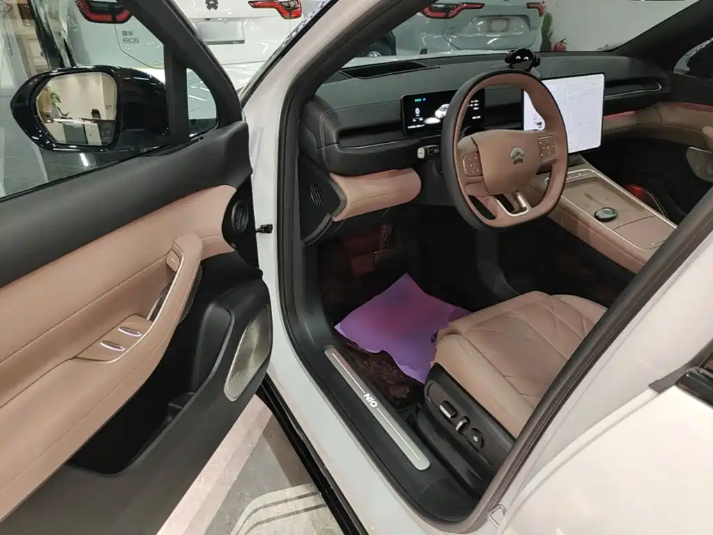NIO ES6 — миниатюра 16