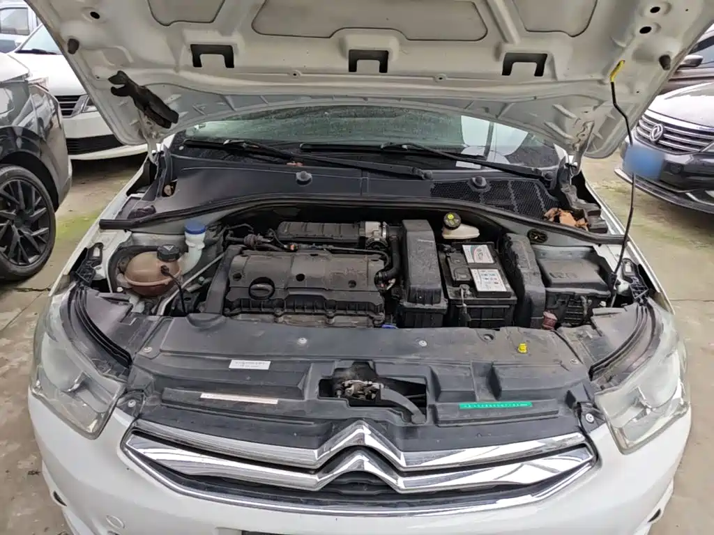 Citroen Elysee — миниатюра 20