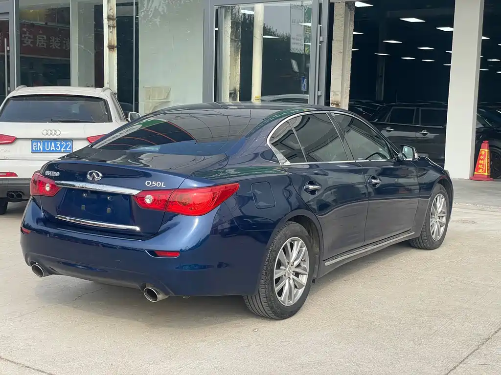 Infiniti Q50L — миниатюра 4