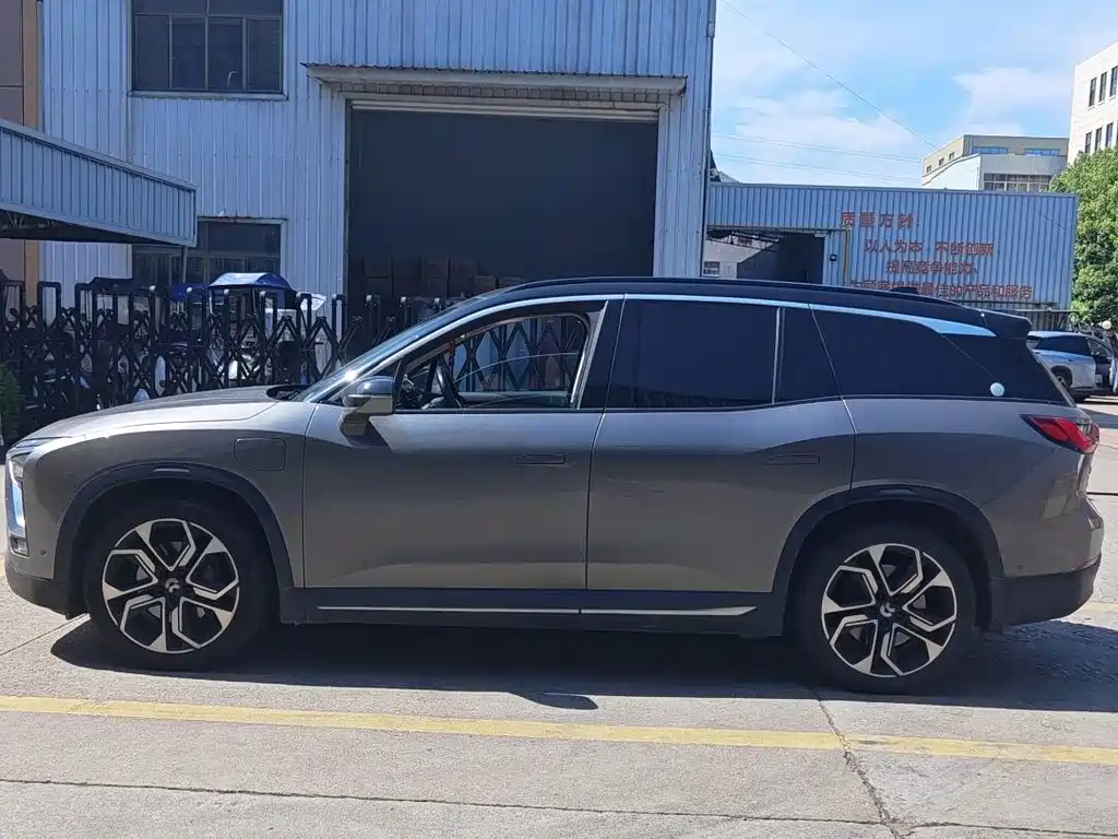 NIO ES8 — миниатюра 3