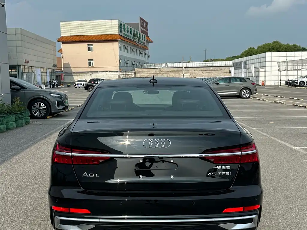 Audi A6L — миниатюра 8