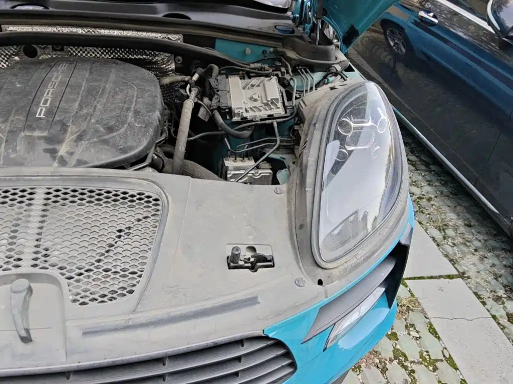 Porsche Macan — миниатюра 21