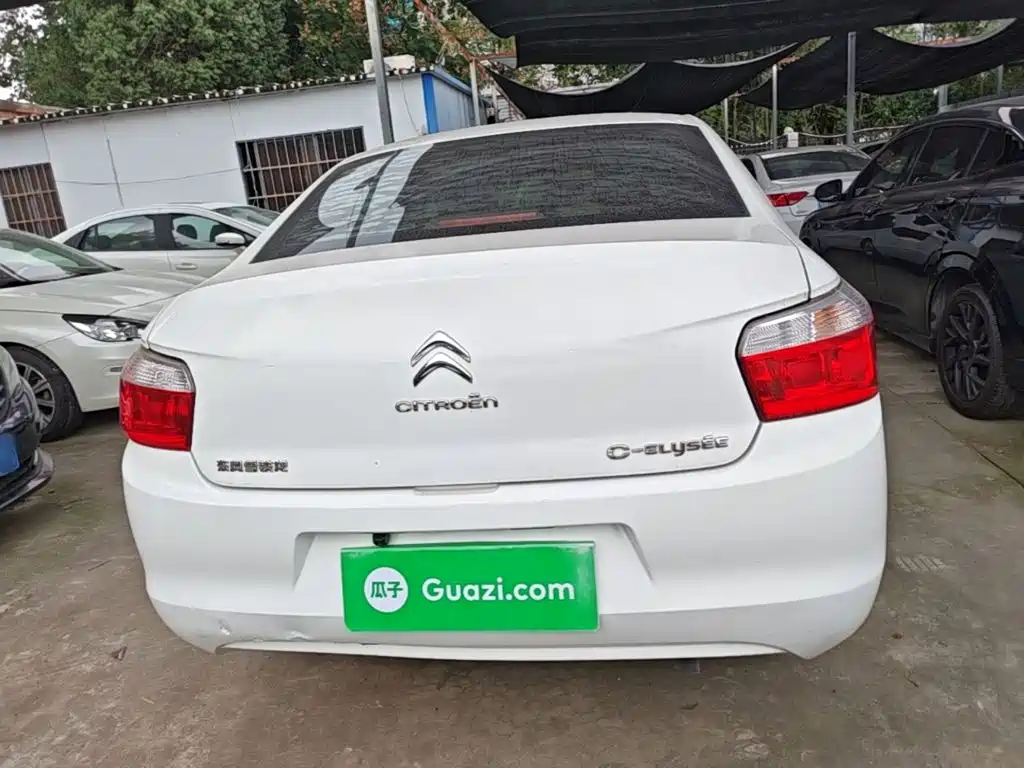 Citroen Elysee — миниатюра 6