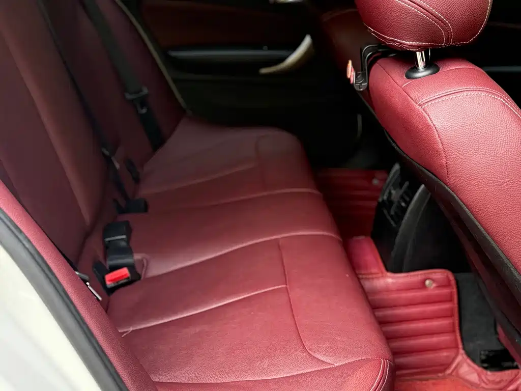 BMW 1 Series (Import) — миниатюра 5