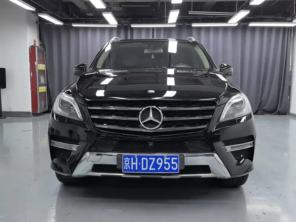 Mercedes-Benz M-Class — миниатюра 2