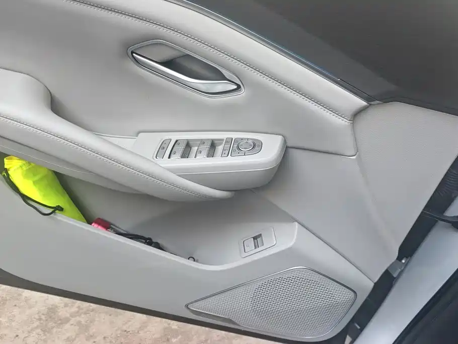 BYD Song Ultra — миниатюра 7