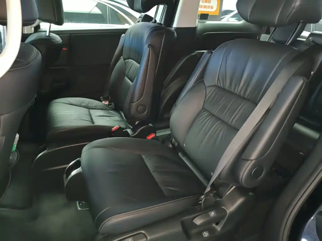 Honda Odyssey — миниатюра 17