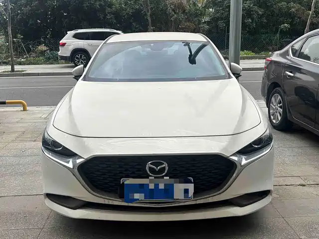 mazda 3-angkesaila