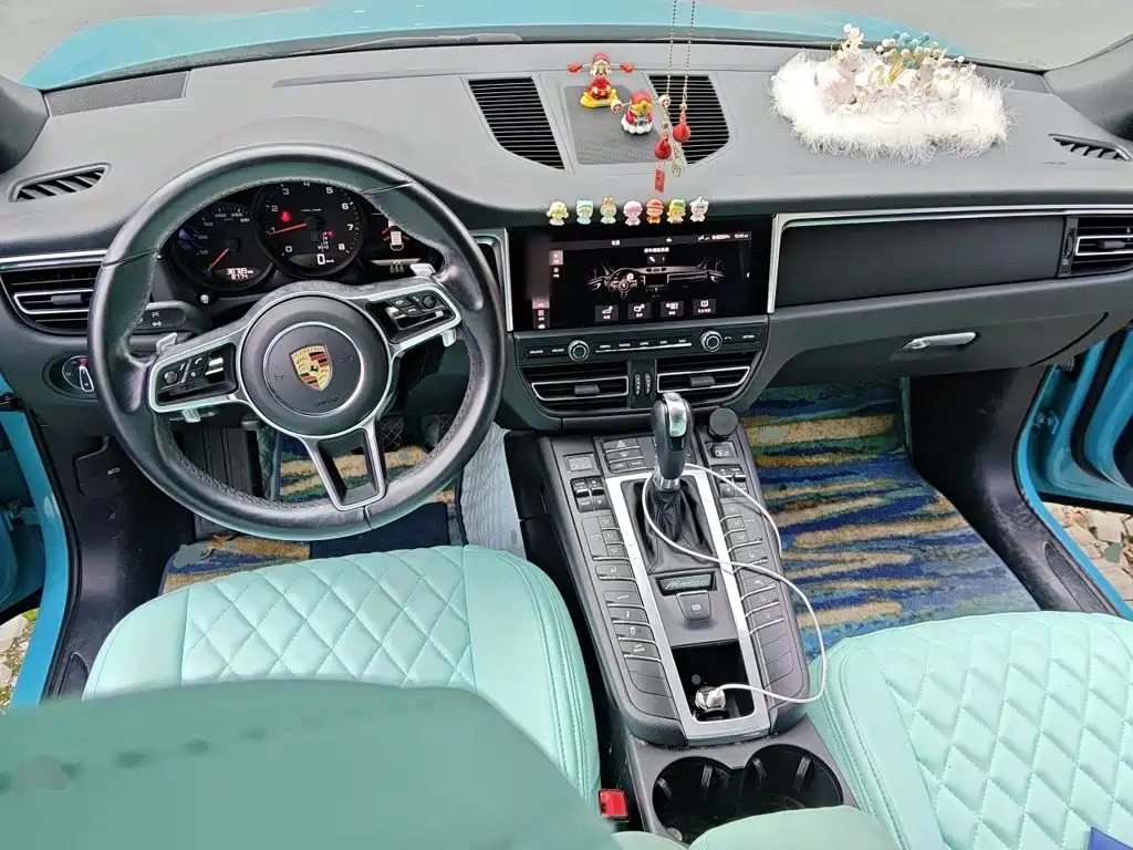 Porsche Macan — миниатюра 5