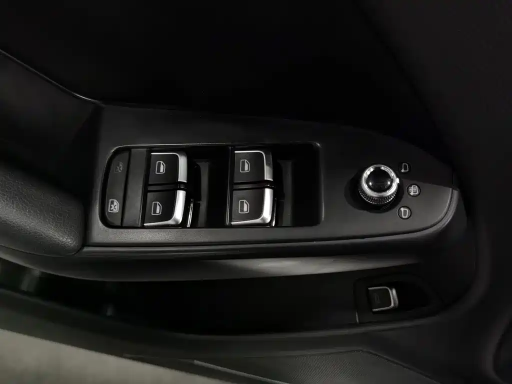 Audi A4L — миниатюра 9
