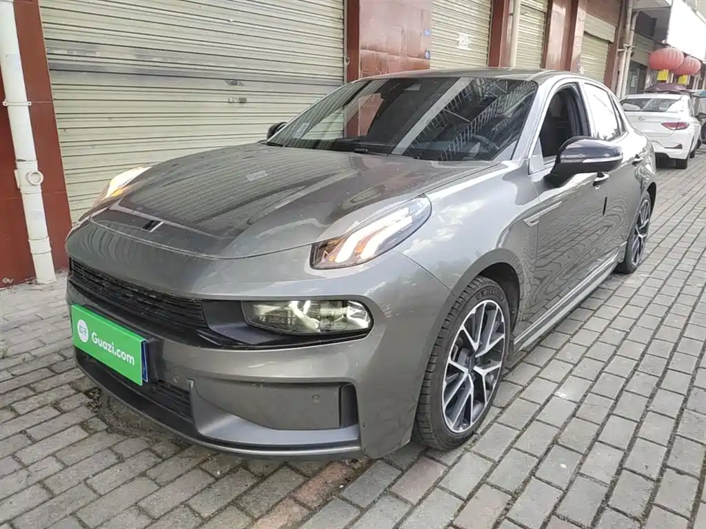 Lynk & Co 03 2020