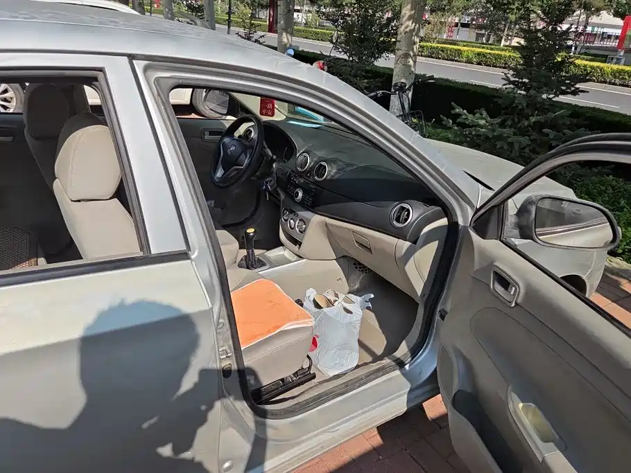 Changan V3 — миниатюра 8