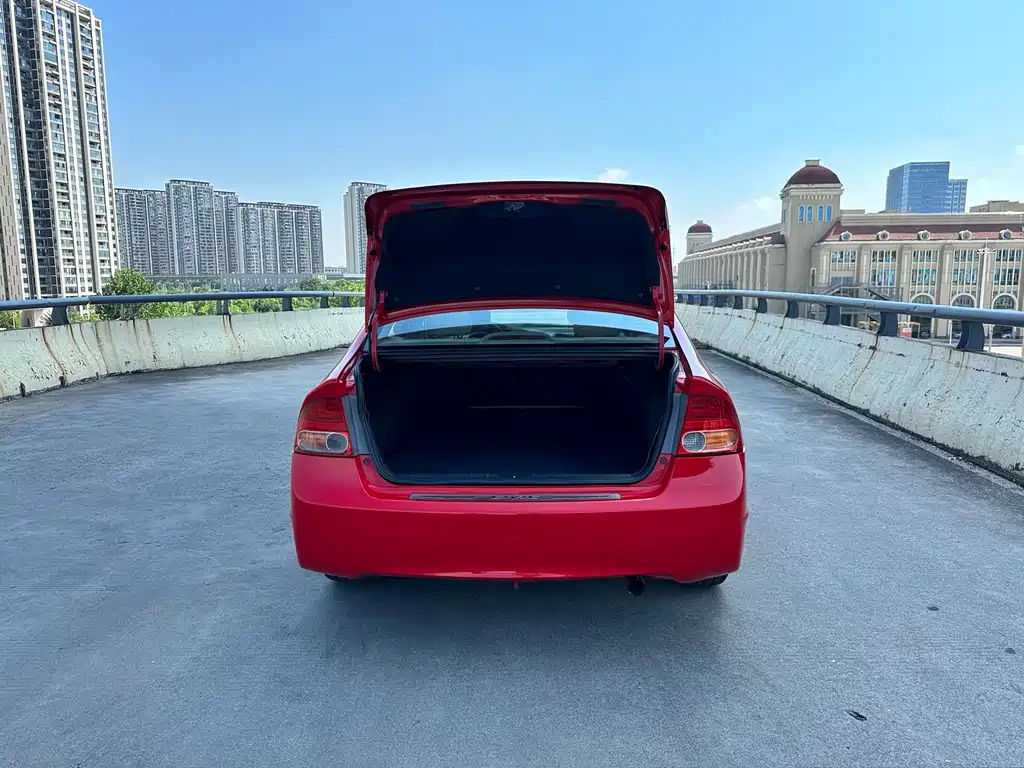 Honda Civic — миниатюра 14