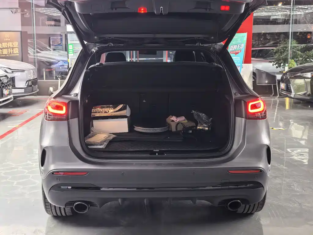 Mercedes-Benz GLA AMG — миниатюра 8